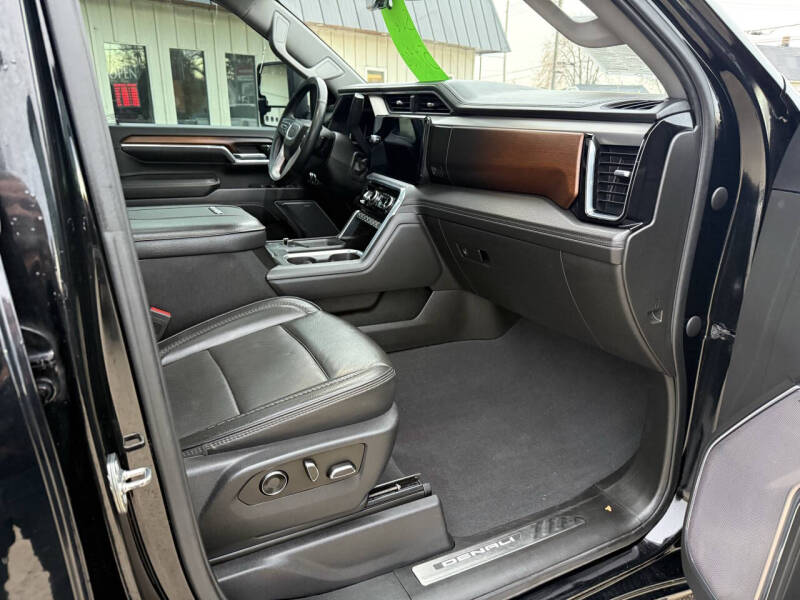 2024 GMC Sierra 3500HD Denali