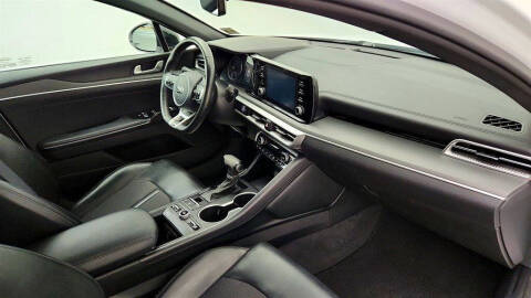 2021 Kia K5