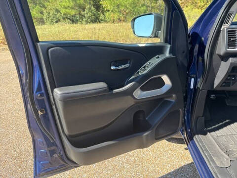 2023 Nissan Frontier