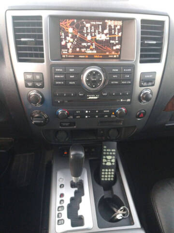 2011 Nissan Armada Platinum