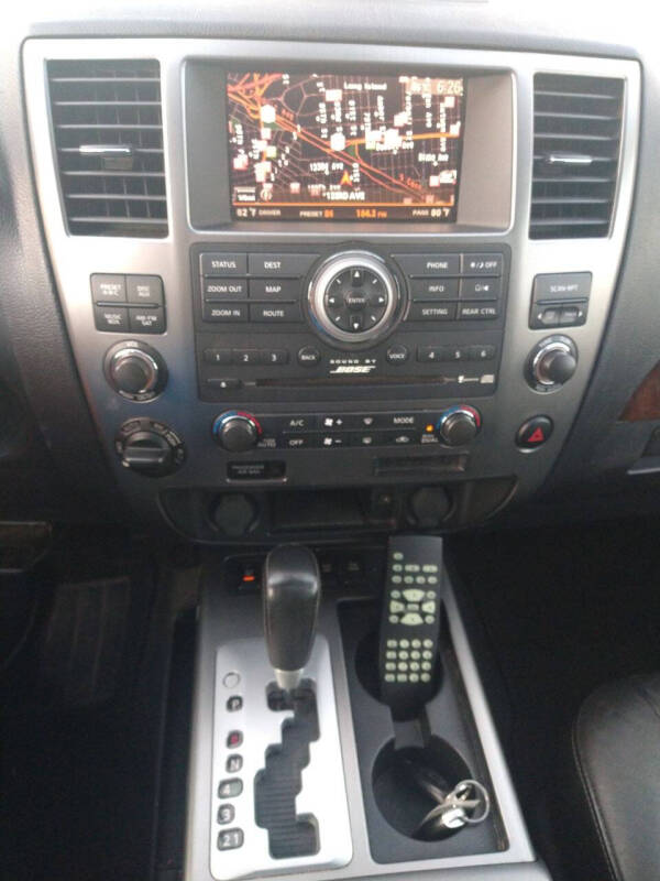 2011 Nissan Armada Platinum