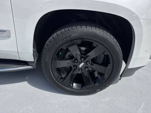2018 Cadillac Escalade Luxury