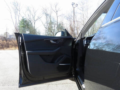 2022 Audi Q8 quattro Prestige 55 TFSI