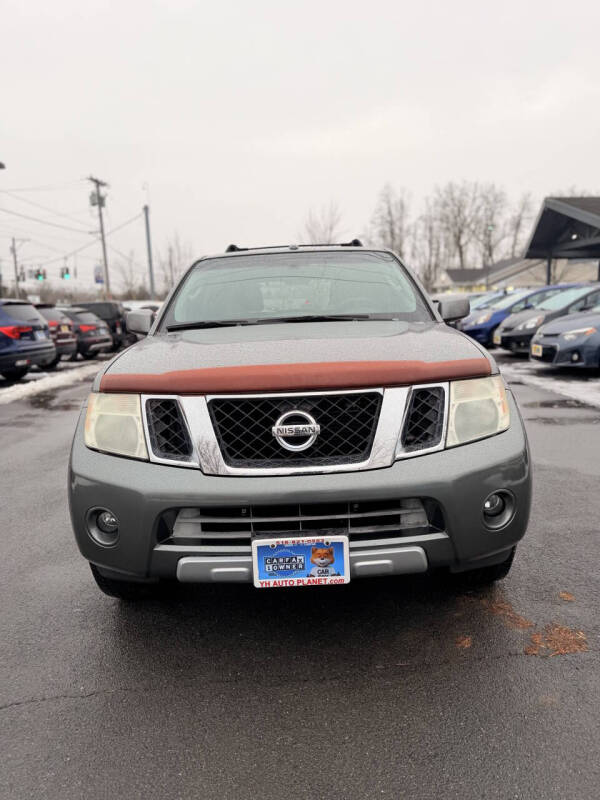 2008 Nissan Pathfinder LE