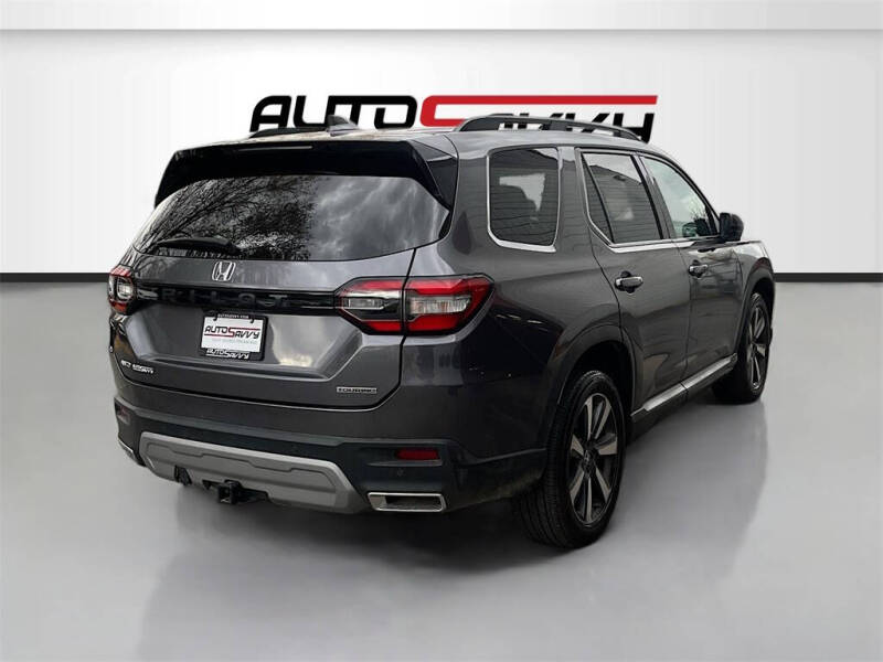 2025 Honda Pilot Touring