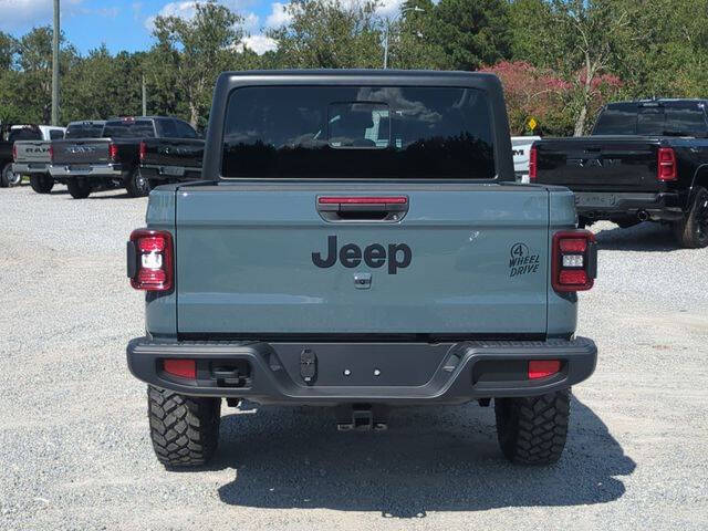 2025 Jeep Gladiator Willys