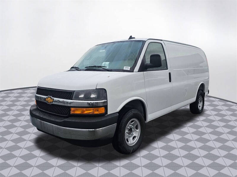 2025 Chevrolet Express 2500