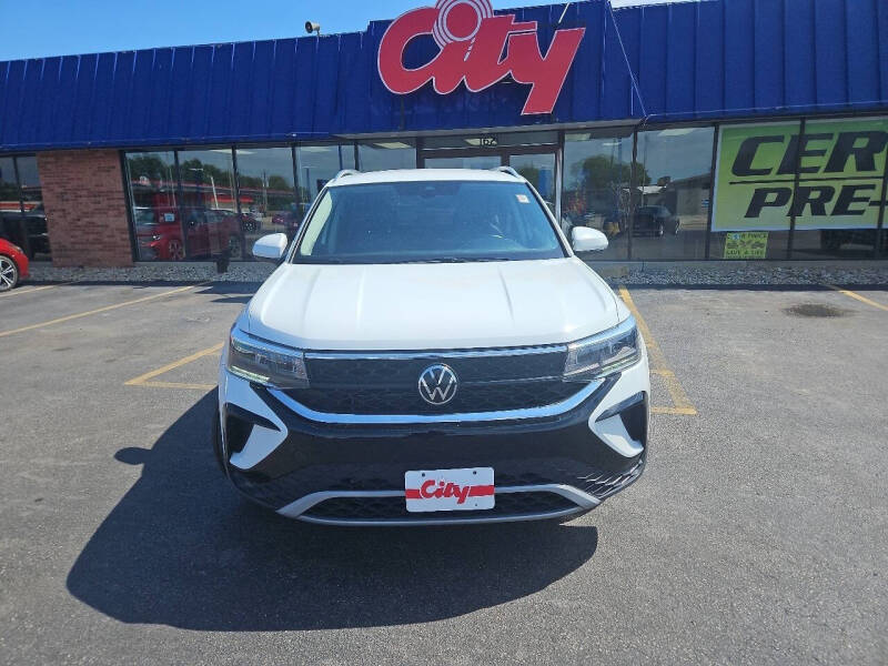 2024 Volkswagen Taos SE