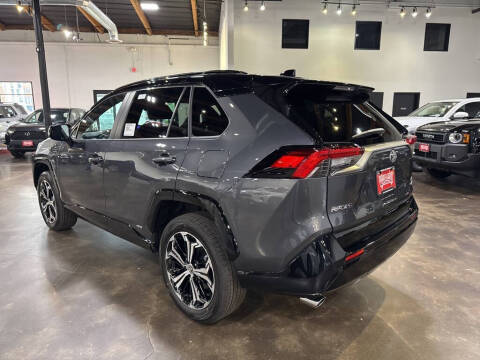 2025 Toyota RAV4 Plug-in Hybrid XSE