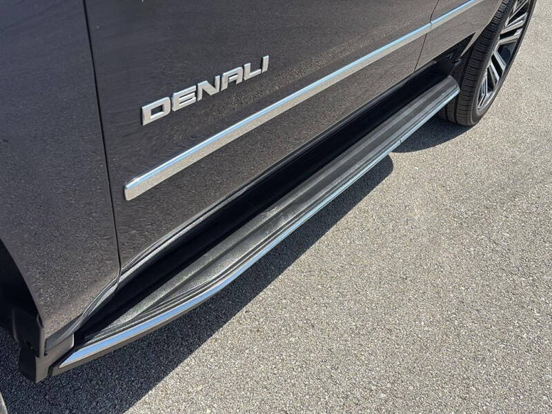 2017 GMC Yukon Denali