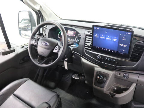 2023 Ford E-Transit
