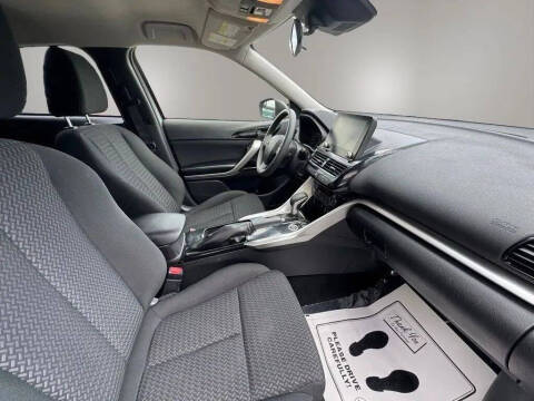 2024 Mitsubishi Eclipse Cross LE