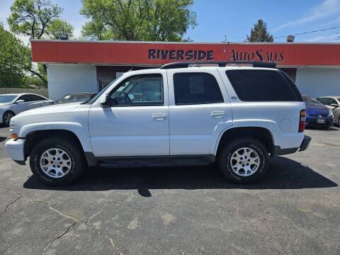 2005 Chevrolet Tahoe for sale at RIVERSIDE AUTO SALES in Sioux City IA