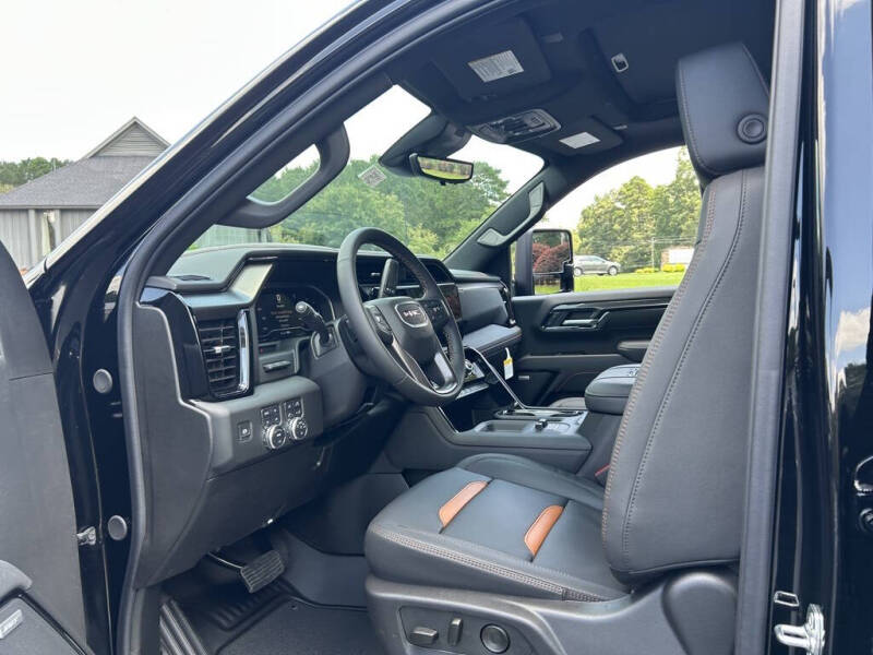 2025 GMC Sierra 2500HD