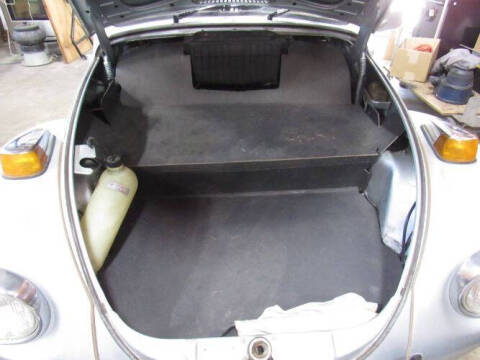 1972 Volkswagen Super Beetle