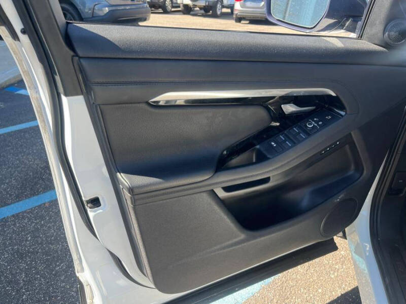 2020 Land Rover Range Rover Evoque SE