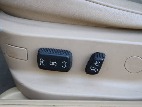 2001 BMW 5 Series 525i