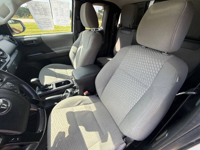 2022 Toyota Tacoma SR5