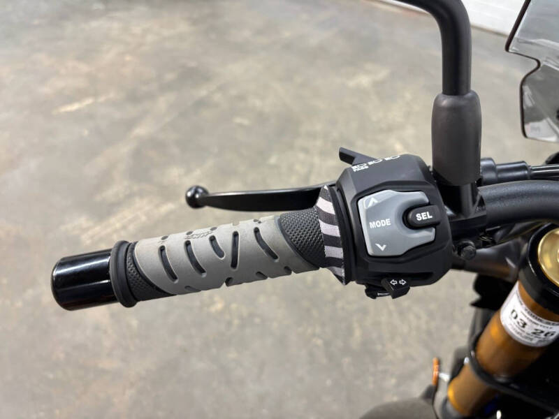 2023 Suzuki GSX-S750