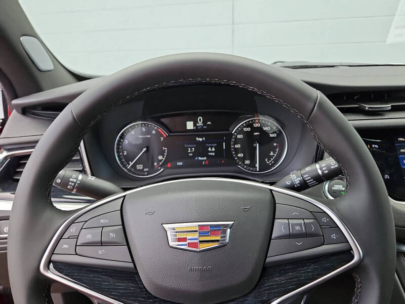 2025 Cadillac XT5 Premium Luxury