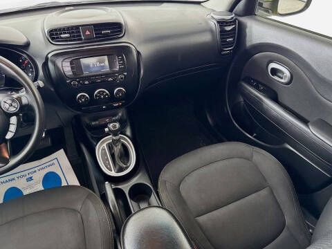 2016 Kia Soul +