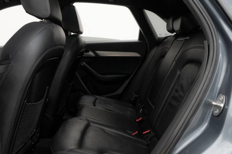 2018 Audi Q3 2.0T quattro Premium Plus