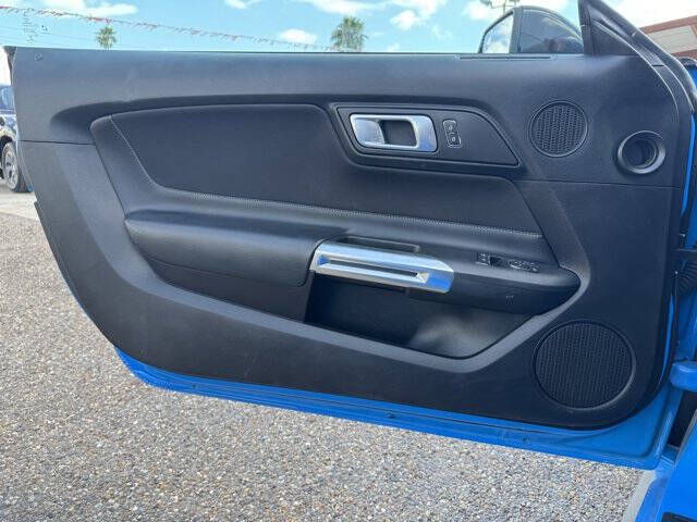 2022 Ford Mustang EcoBoost