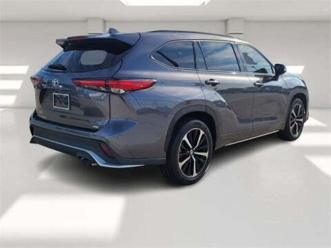 2022 Toyota Highlander XSE