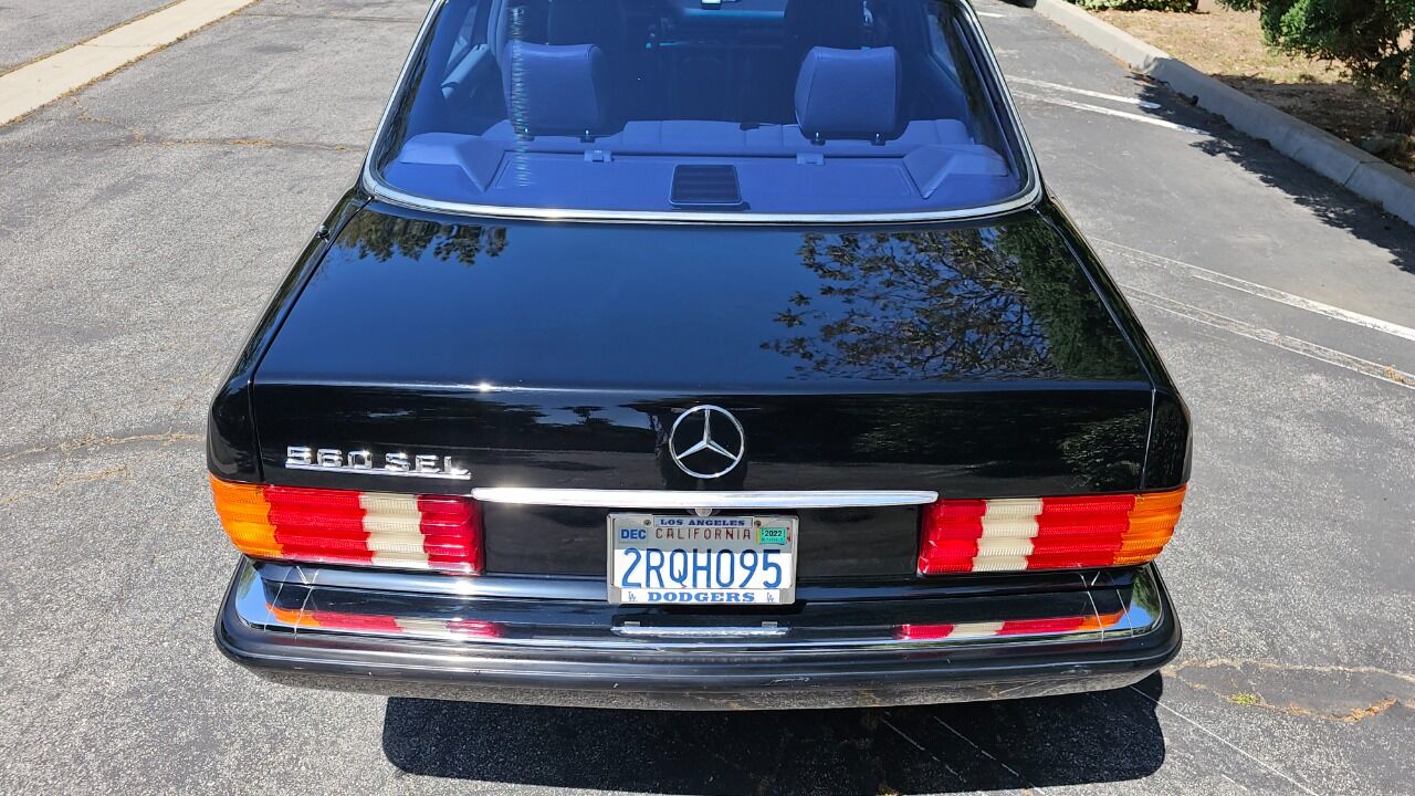 1990 Mercedes-Benz 560-Class 5
