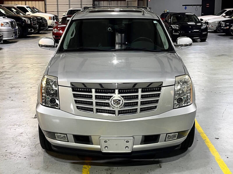 2010 Cadillac Escalade Luxury
