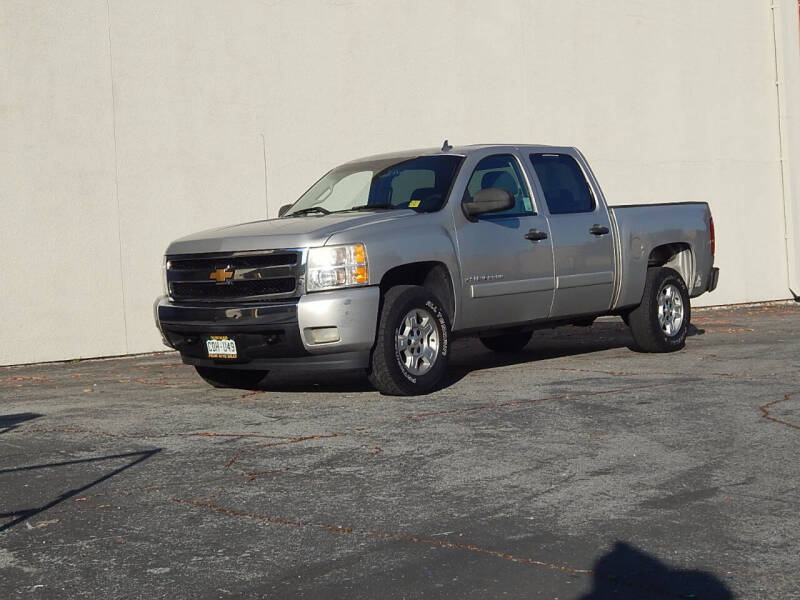 2007 Chevrolet Silverado 1500 Work Truck's photo
