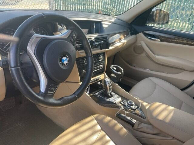 2015 BMW X1 28i photo 14