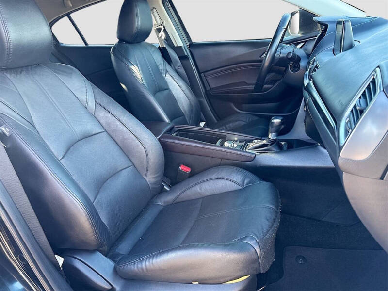 2018 Mazda MAZDA3 Grand Touring