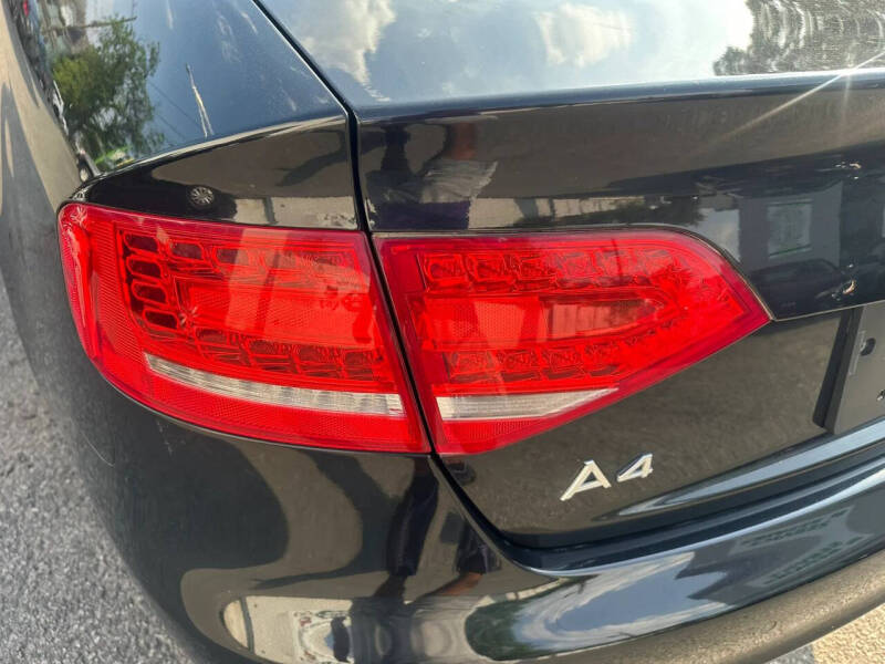 2012 Audi A4 2.0T quattro Premium Plus