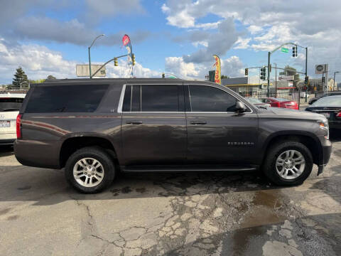 2018 Chevrolet Suburban LT