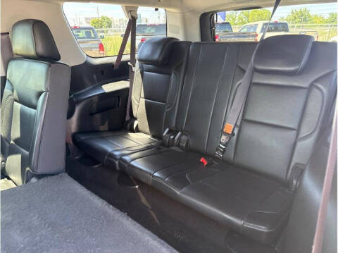 2017 GMC Yukon XL SLT