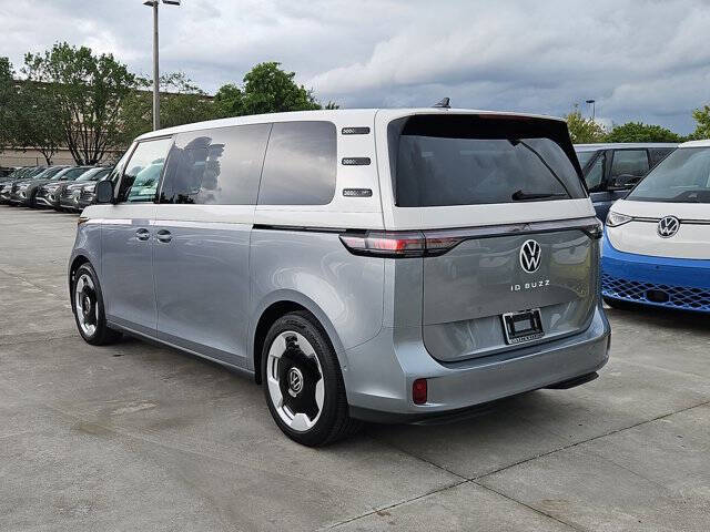 2025 Volkswagen ID. Buzz Pro S Plus