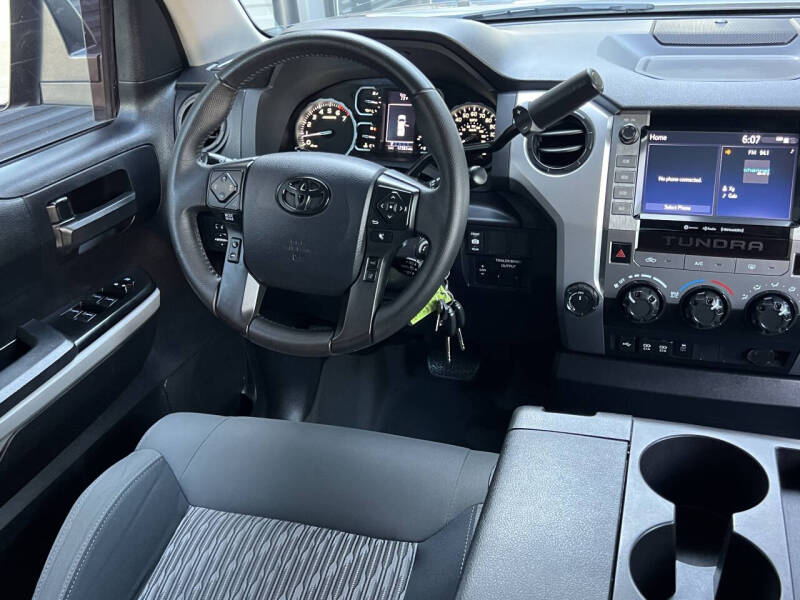 2020 Toyota Tundra SR5