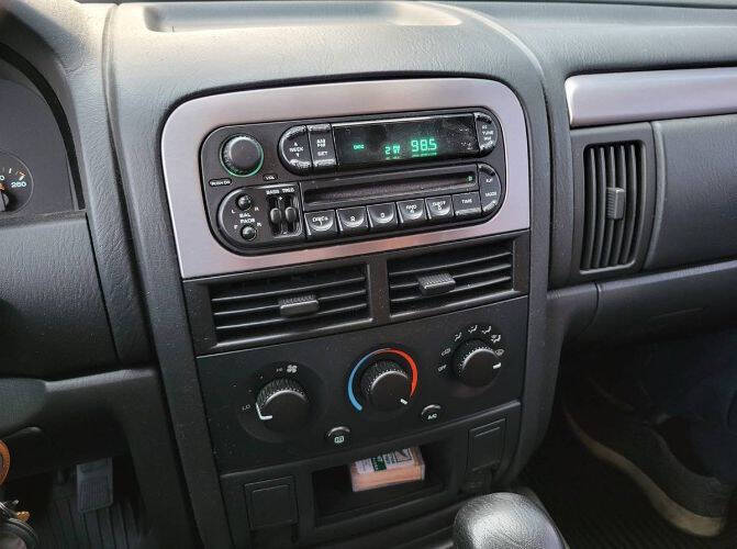 2004 Jeep Grand Cherokee