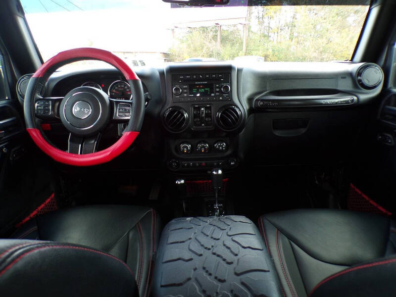 2017 Jeep Wrangler Unlimited Rubicon Recon