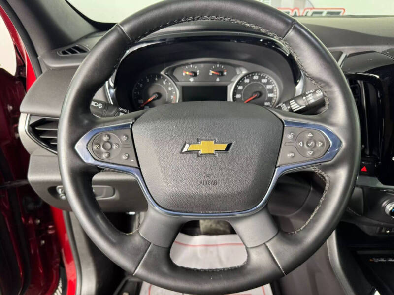 2023 Chevrolet Traverse LT Leather