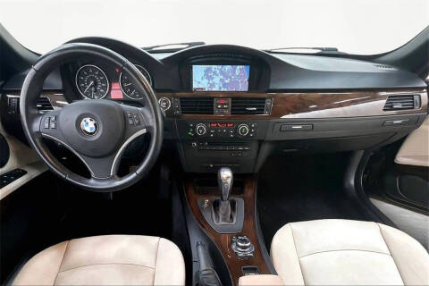 2012 BMW 3 Series 328i