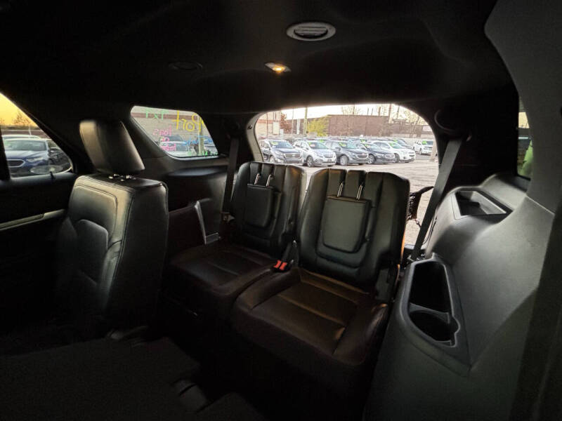 2016 Ford Explorer Sport