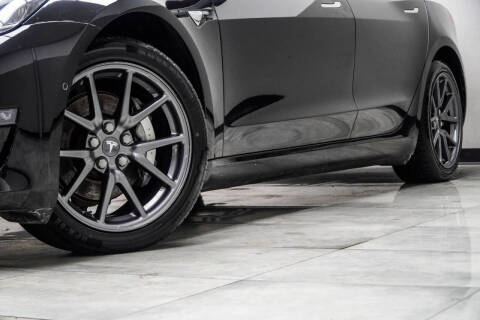 2020 Tesla Model 3 Long Range