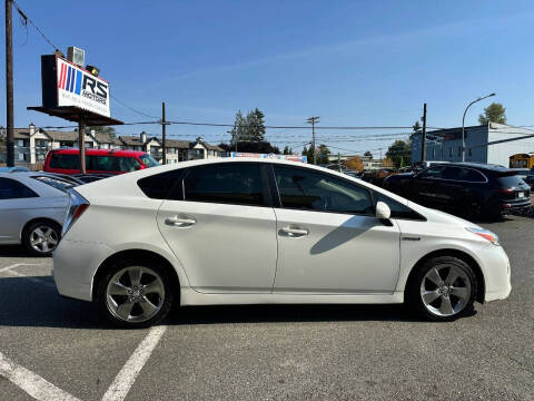 2013 Toyota Prius Three