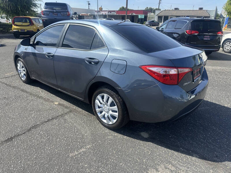2019 Toyota Corolla LE