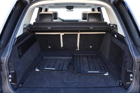 2020 Land Rover Range Rover P525 HSE