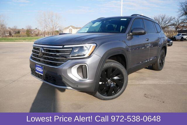 Used 2025 Volkswagen Atlas SE w/Tech with VIN 1V2JR2CA9SC529652 for sale in Lewisville, TX