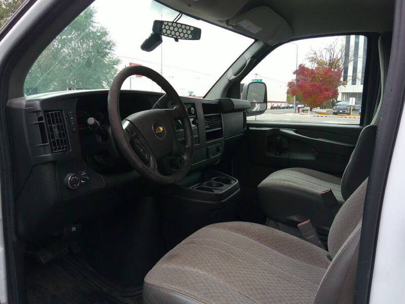 2015 Chevrolet Express 2500