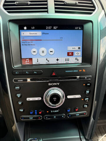 2017 Ford Explorer Platinum